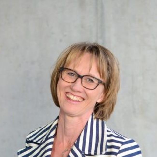 Karin Fischer