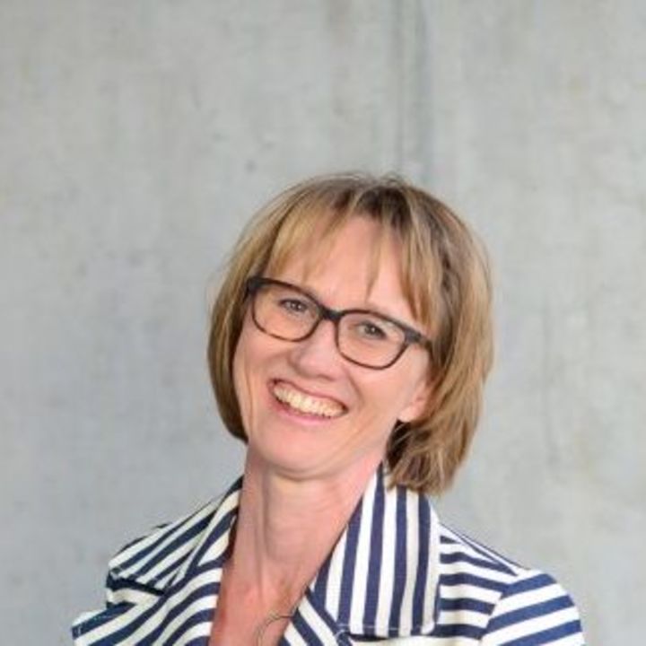 Karin Fischer